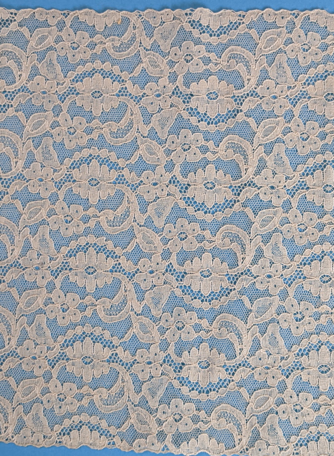 84carr, Carrickmacross lace panel, CO, ecru, old, 20.5 x 25 cm, per