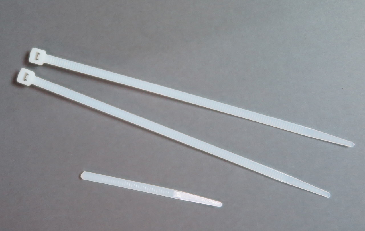 Cable Binders, 4 mm and 2 mm, per 20 pcs. cable24