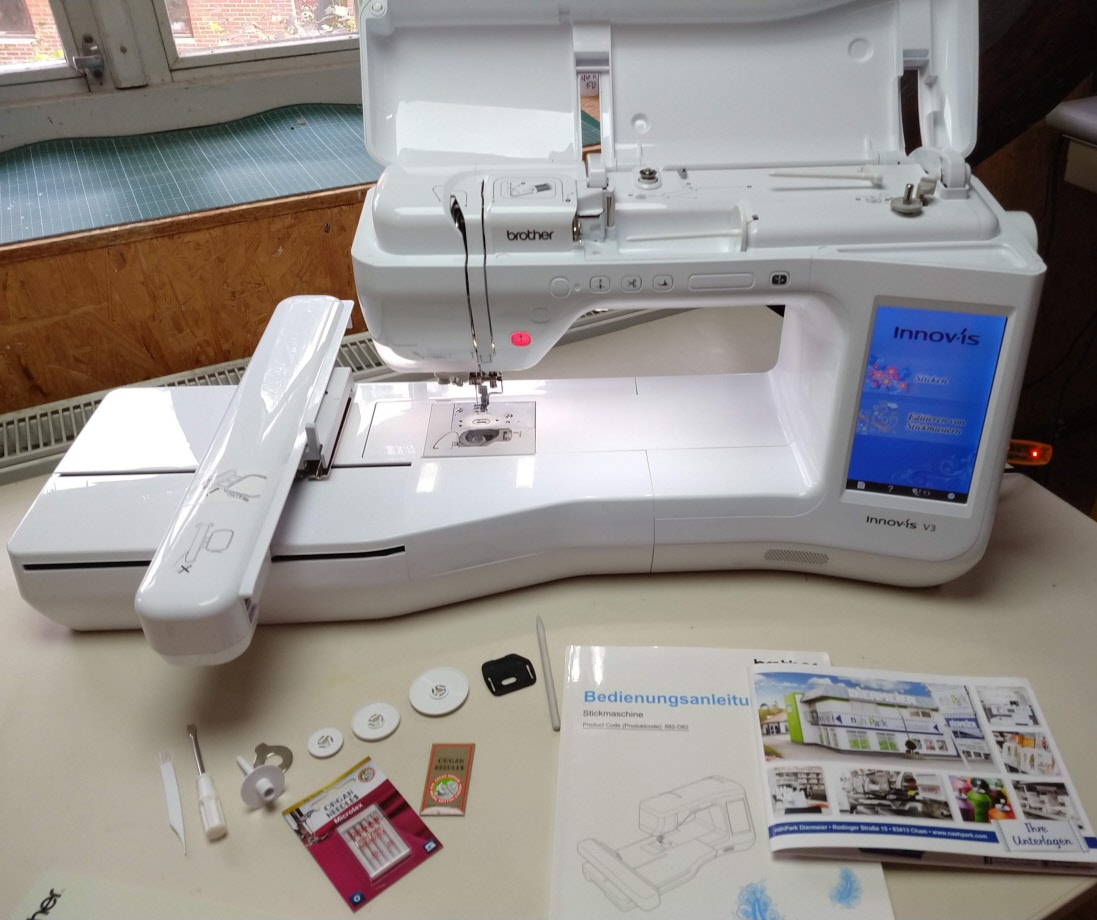Embroidery Machine BROTHER INNOVIS V3